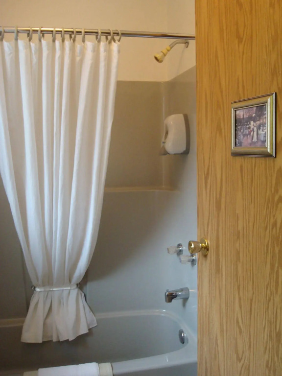 Ocean Crest Motel