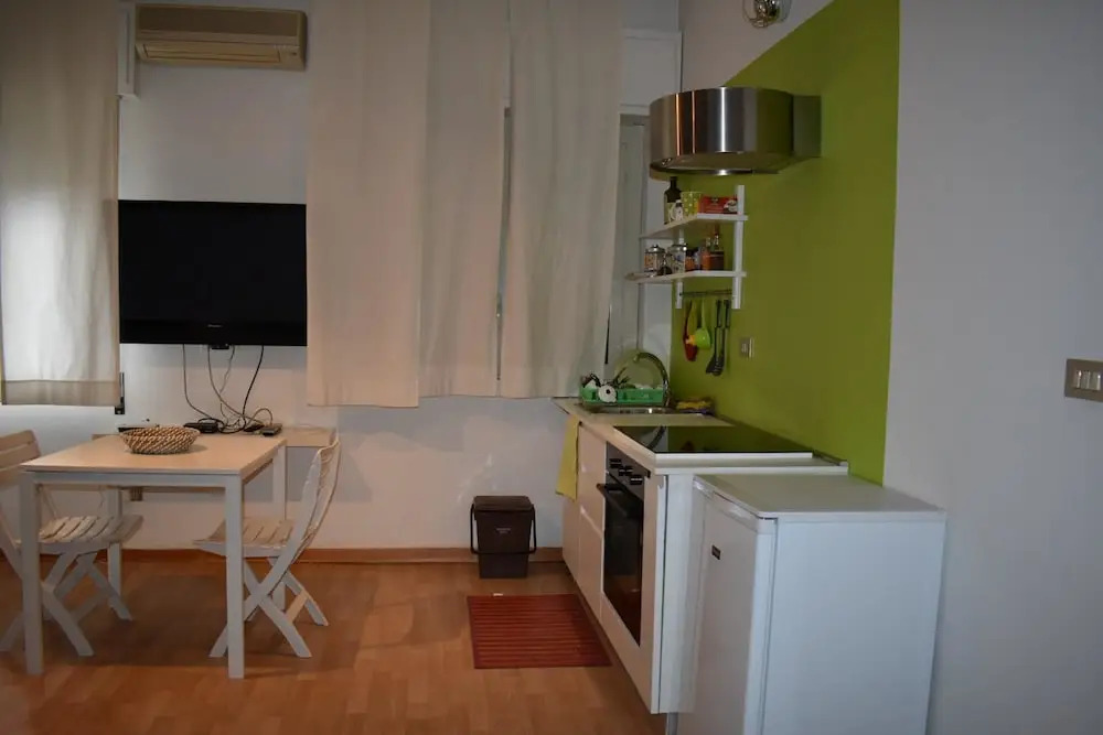 Studio in Palermo, With Wonderful City View, Balcony and Wifi - 7 km F