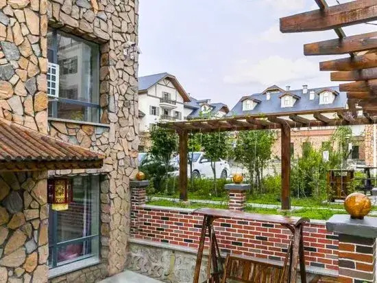 Theme inn of Changbai mountain tribal town