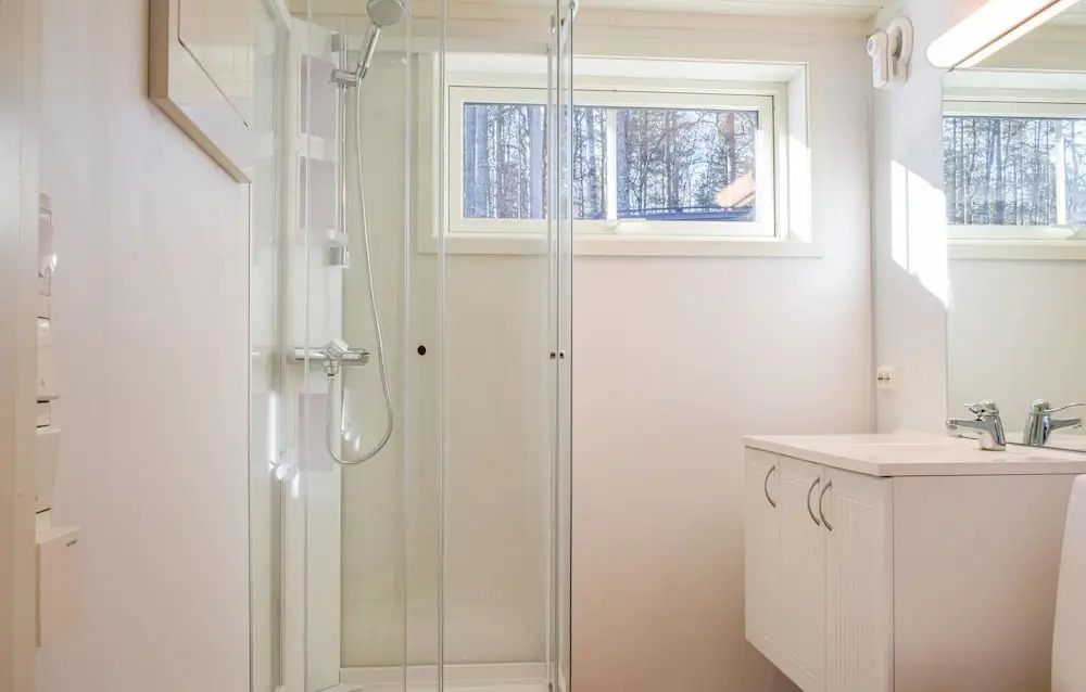 Beautiful Home in Hornnes With 2 Bedrooms and Wifi