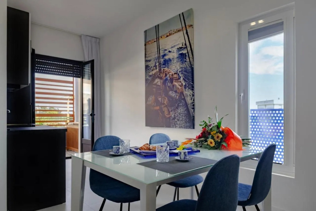 Azzurra Aparthotel