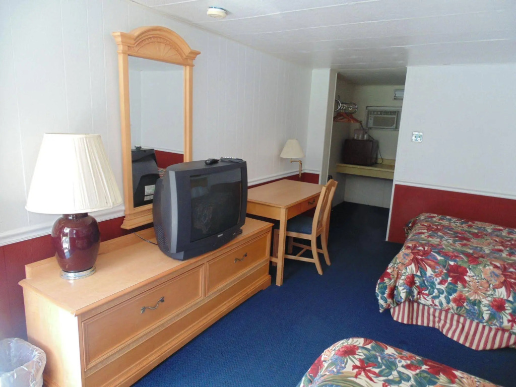 Best Western Plus Harrisburg East Inn & Suite