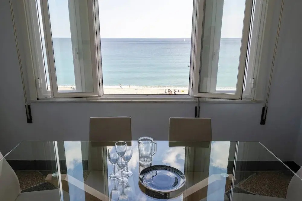 Altido Fronte Mare a Varazze