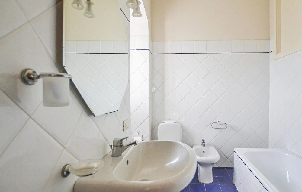 Beautiful Apartment in Rignano Sull'arno With 1 Bedrooms, Wifi and Outdoor Swimming Pool