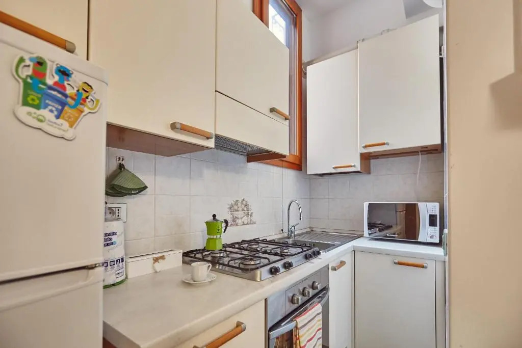 Tortona Design Flat