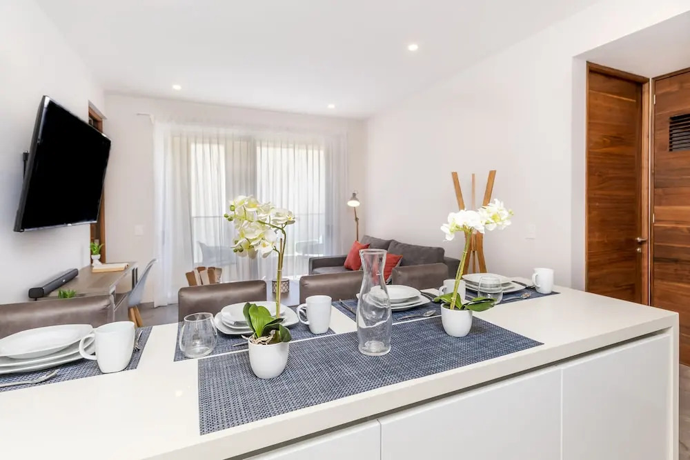 The Gallery by Riviera Rentals