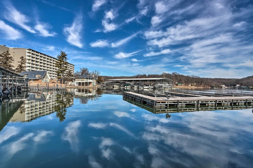 Ultimate Lake Getaway in Osage Beach, Resort Perks