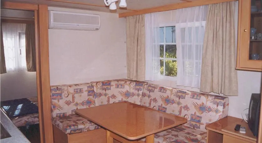 Camping Village Tavolara