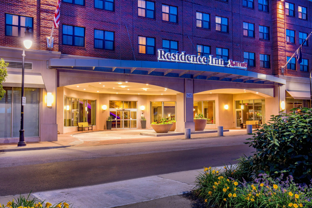Residence Inn by Marriott Portland Downtown Waterfront