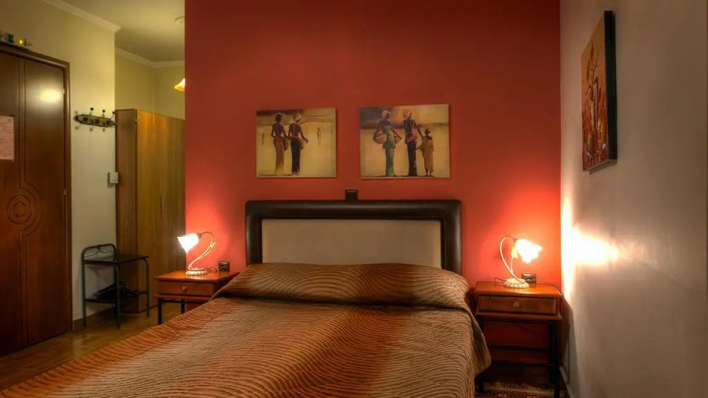 Charoula Rooms