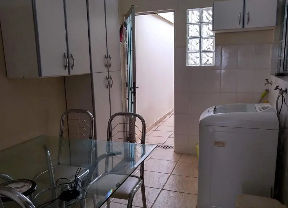CASA 230 - Pousada & Hostel