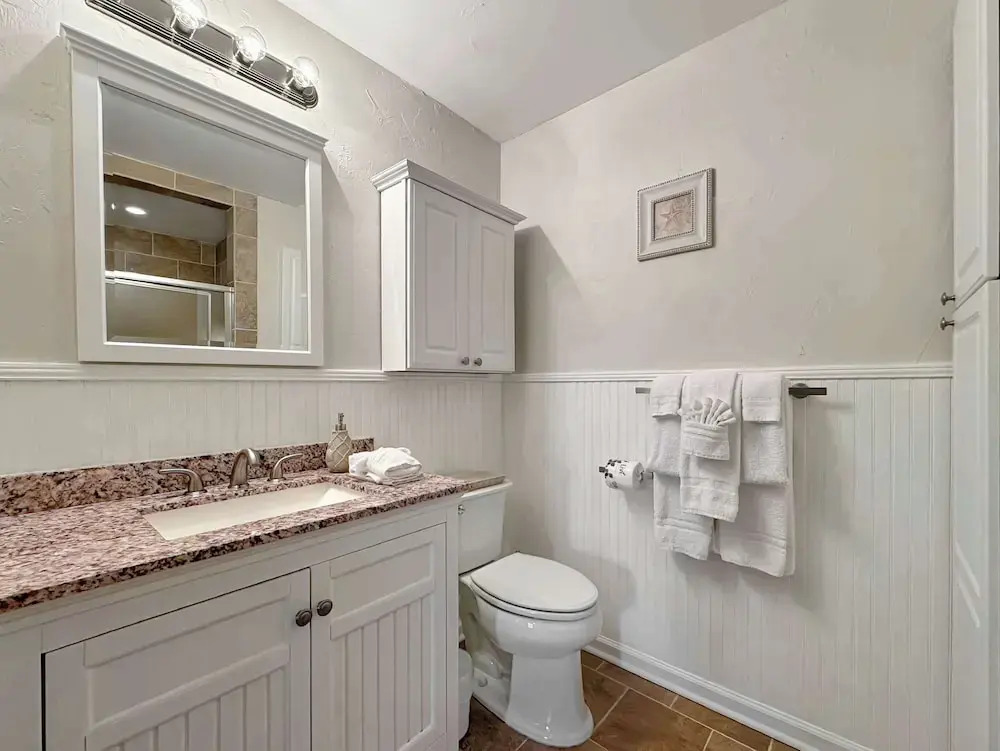 Coastal Retreat - Stay for 6!