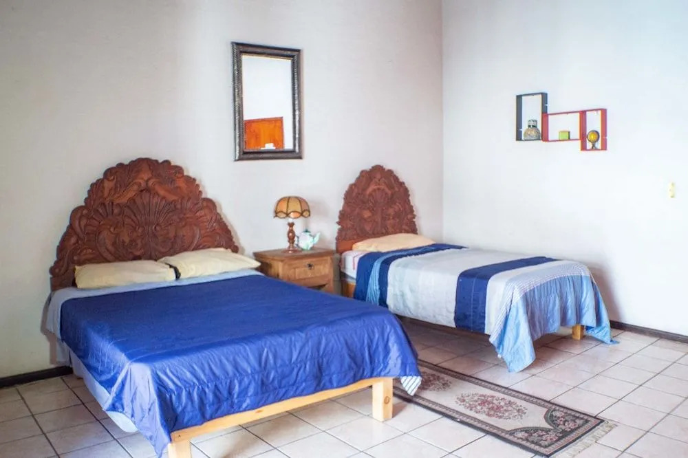 Hostel GTO