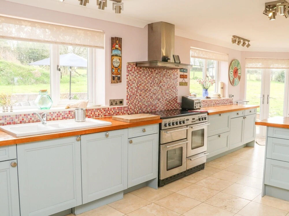 Barton View, Barnstaple