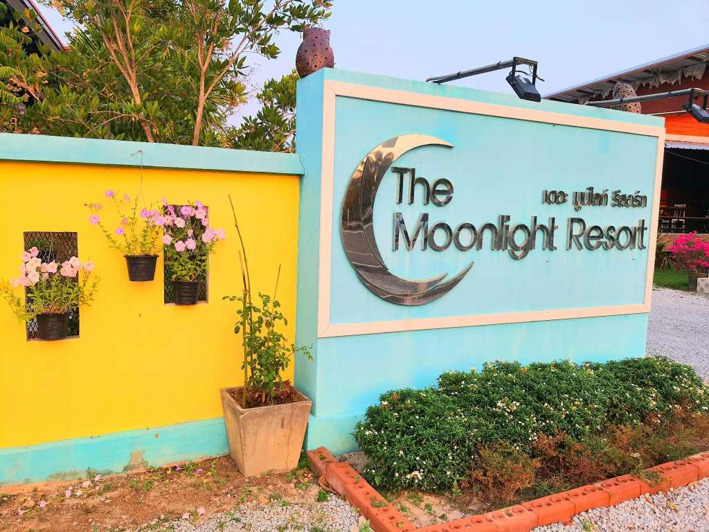 The Moonlight Resort