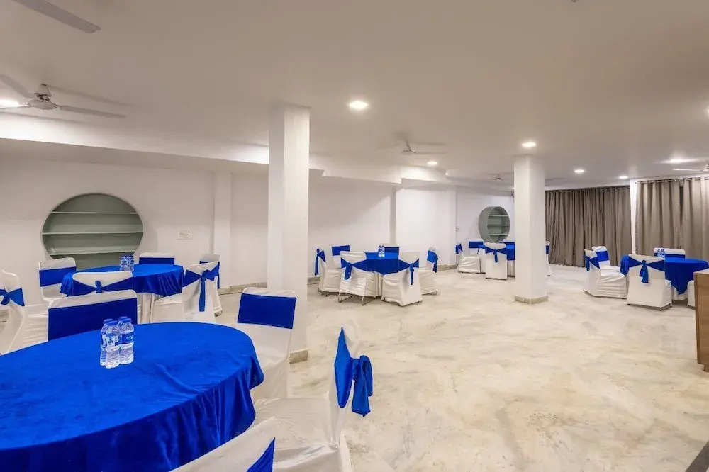 Saavi Hotel Medicity
