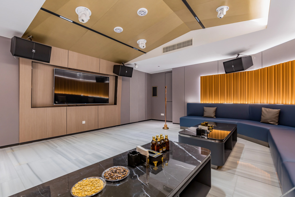 Yin Mansion