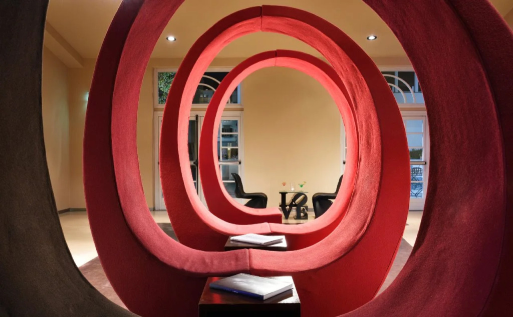 Отель Unahotels Vittoria Firenze