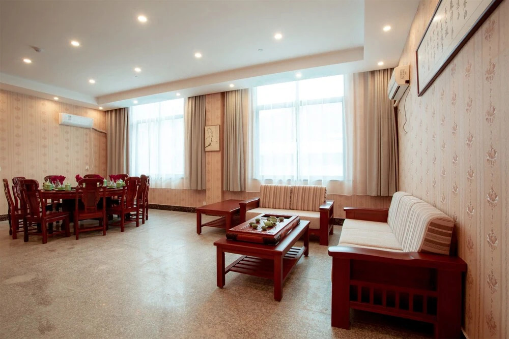 Qiandaohu Yayue Lake View Hotel