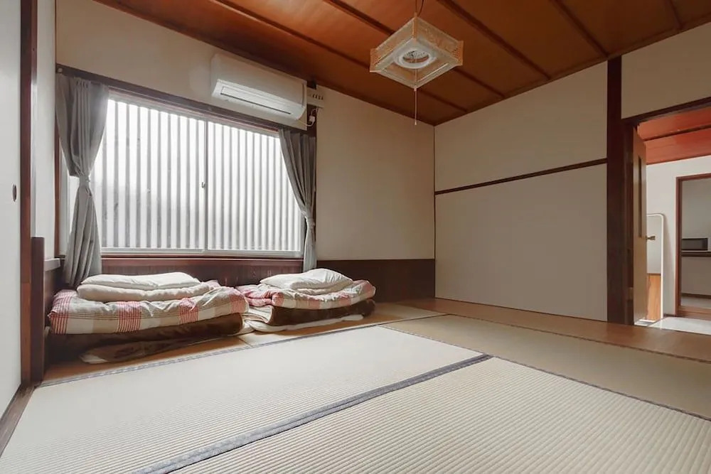 Tarbo's House Nishikitsuji : Free Parking, Pet OK