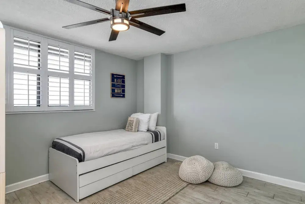 Sand Dollar 306