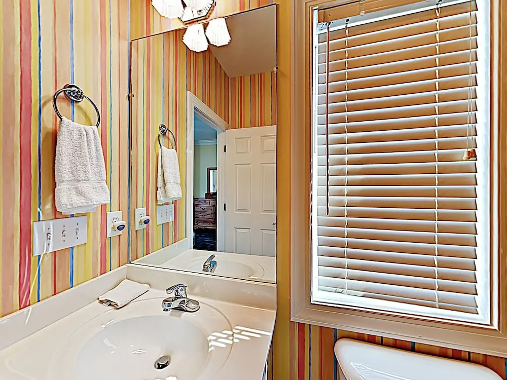 New Listing! Oceanfront Majesty W/ Pool & Elevator 6 Bedroom Home