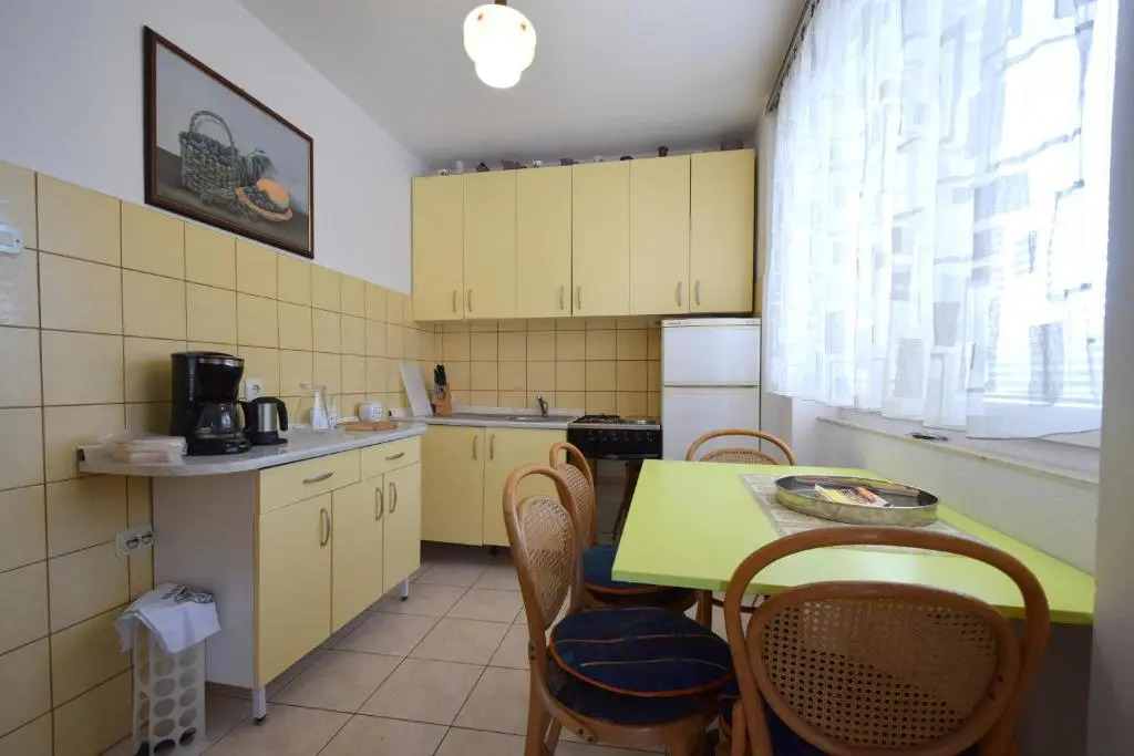 Apartment Angela