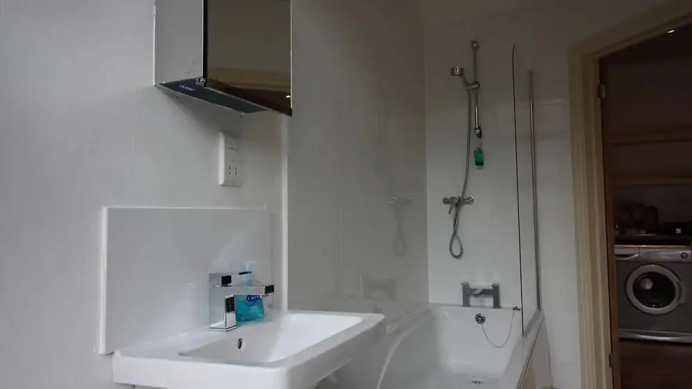 York Road Apartment