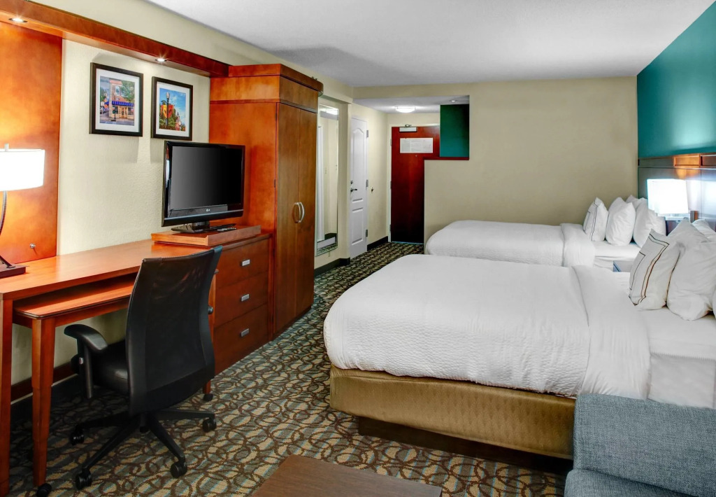 Courtyard by Marriott Riverfront New Bern
