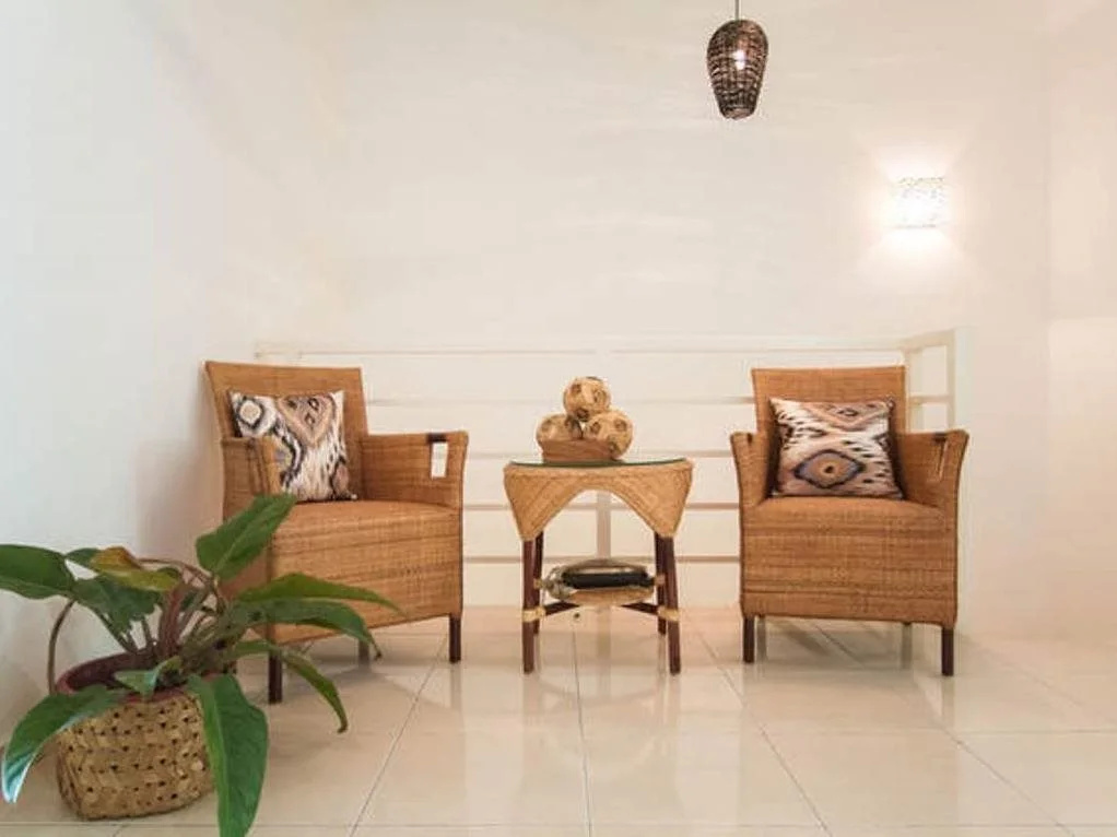 Balik Pulau BookLodge B&B