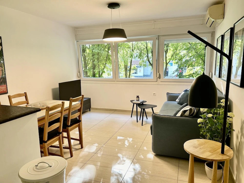 Impeccable 1-bed Apartment in Pula