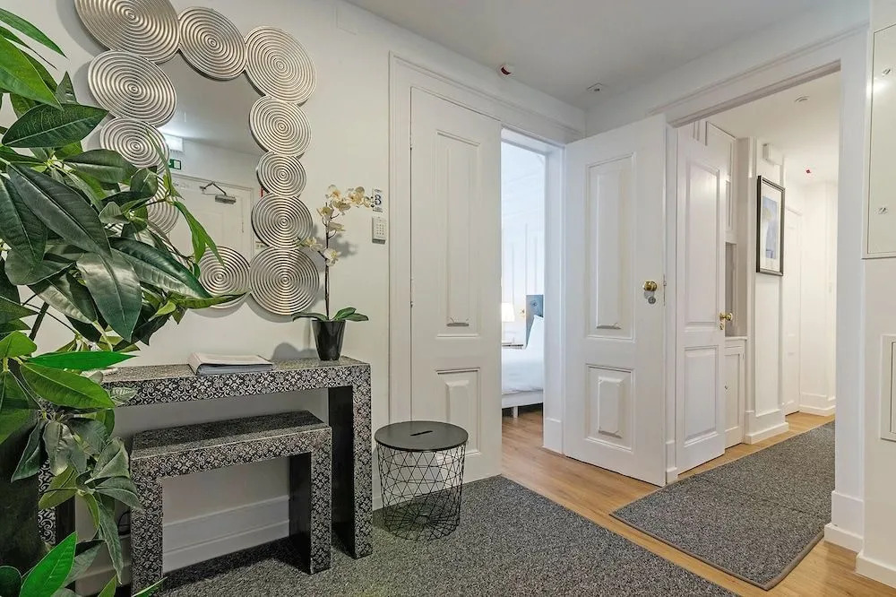 Bairro Alto Palace Special for Groups up to 24 guests