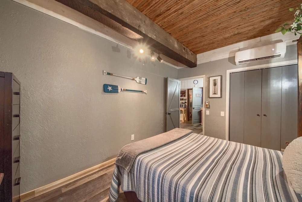 The Deep Inn Cl 195 2 Bedroom Home