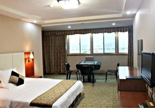 Dongshan Business Hotel