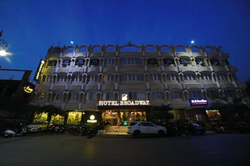 New Hotel Broadway