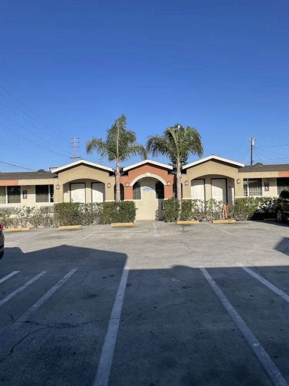 Villa Inn & Suites - LAX, SoFi Stadium & Intuit Dome