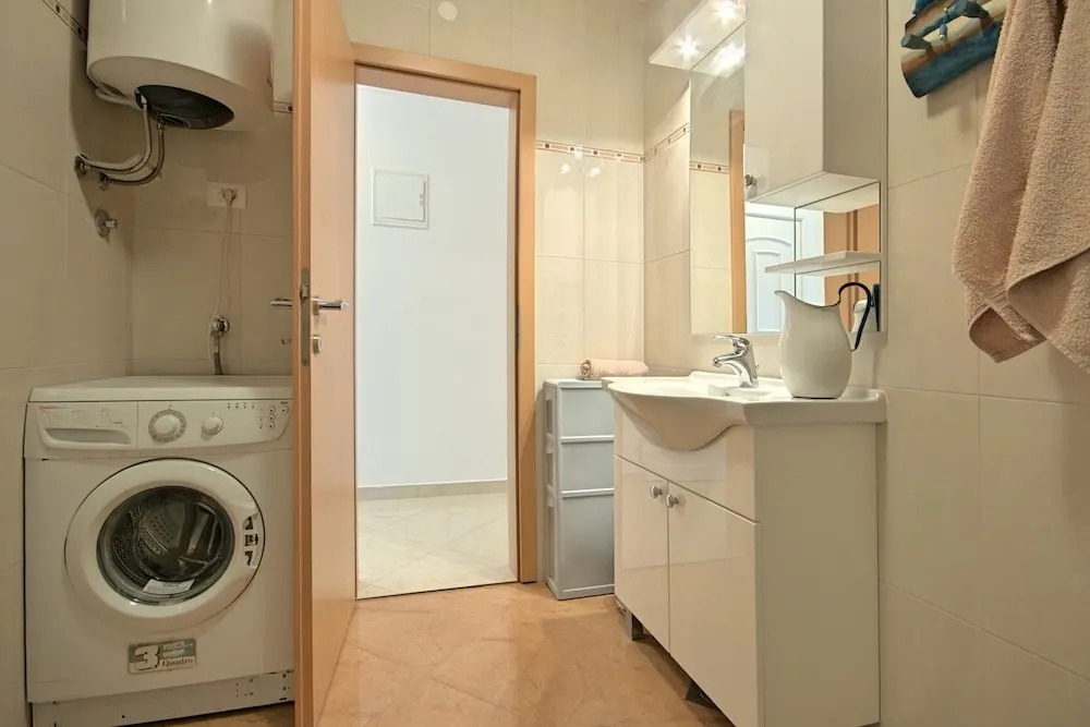 Apartment Zlatna