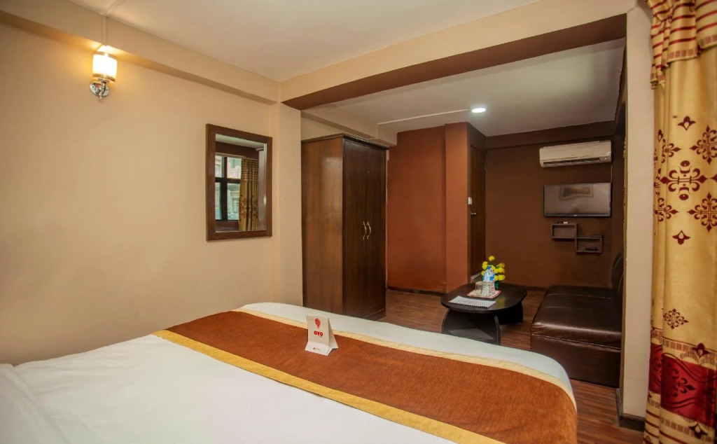 Anmol Guest House