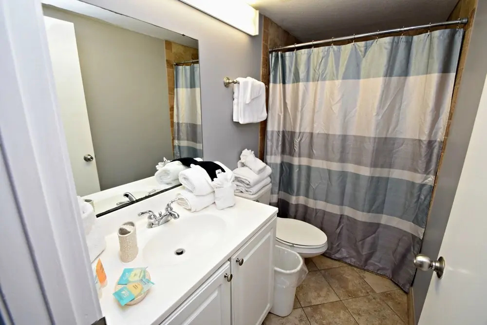 Harbour Place 503 - 2 Br Condo