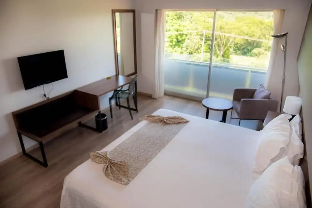 7 Saltos Resort
