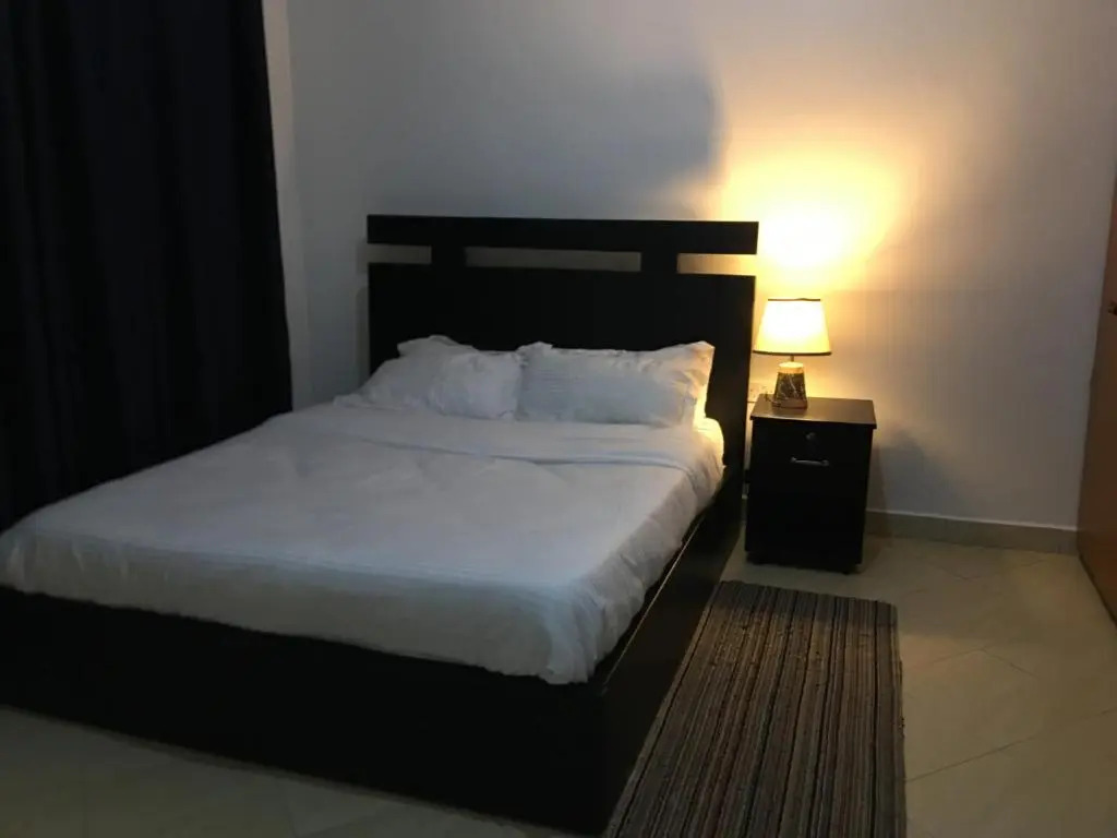 Rosemary's lovely two bedroom apartment