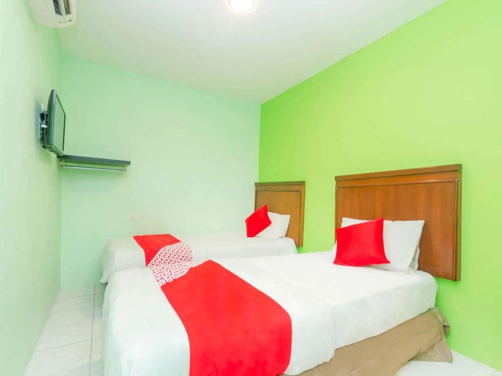 OYO 624 Aero Hotel