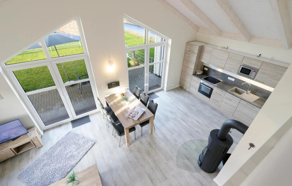 Lovely Home In Dagebüll With Kitchen