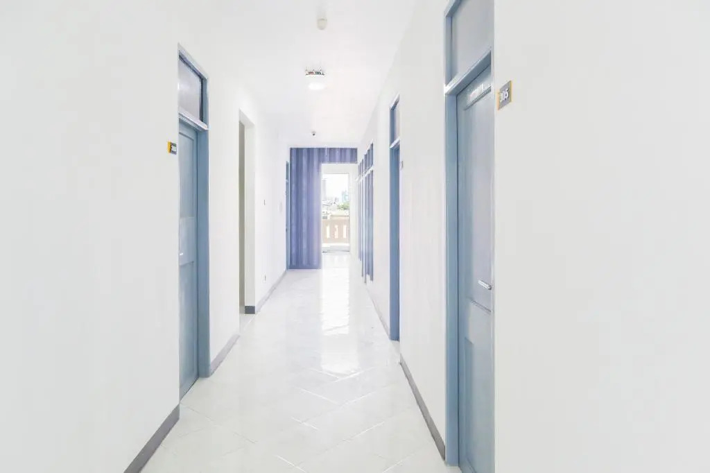 OYO 2308 Seven Season Residence