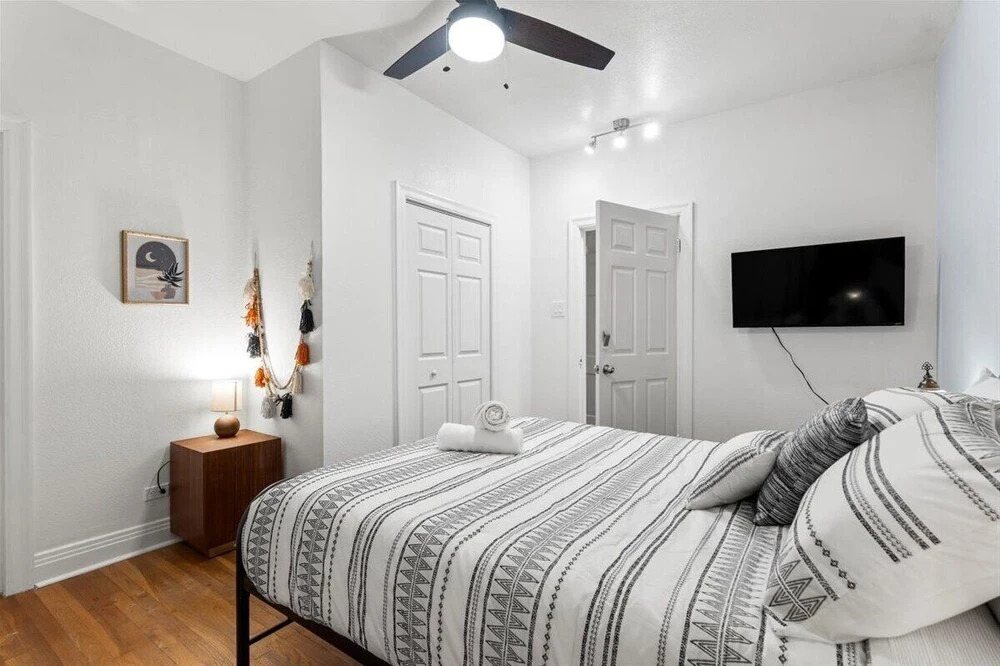La Nina Charming 3BR Bungalow Pool