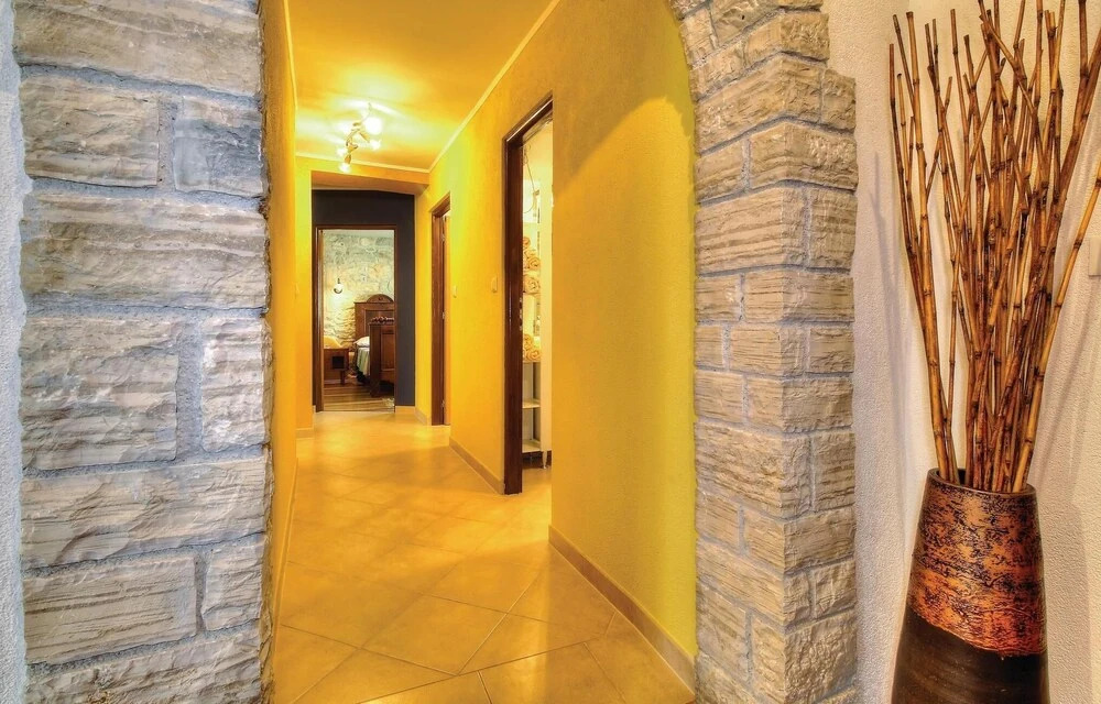 Awesome Home in Baderna With Wifi and 3 Bedrooms