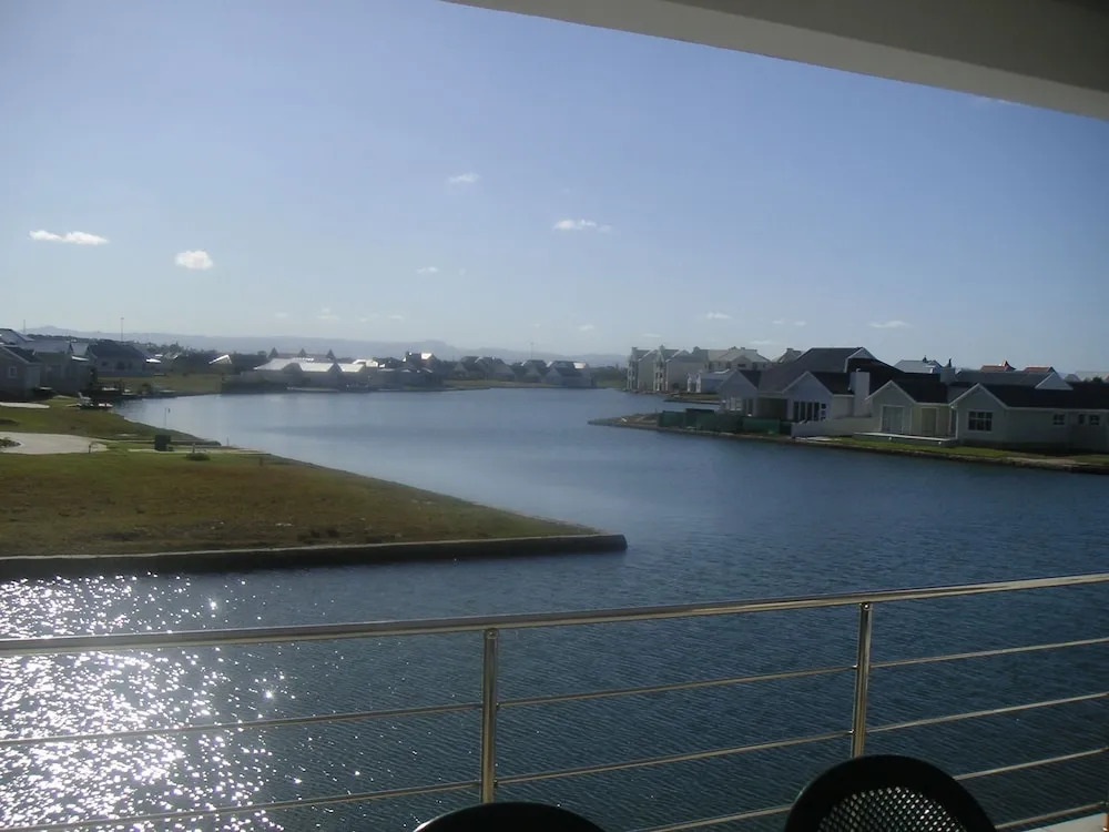 Waterside Living Estates - Kingston Place 10