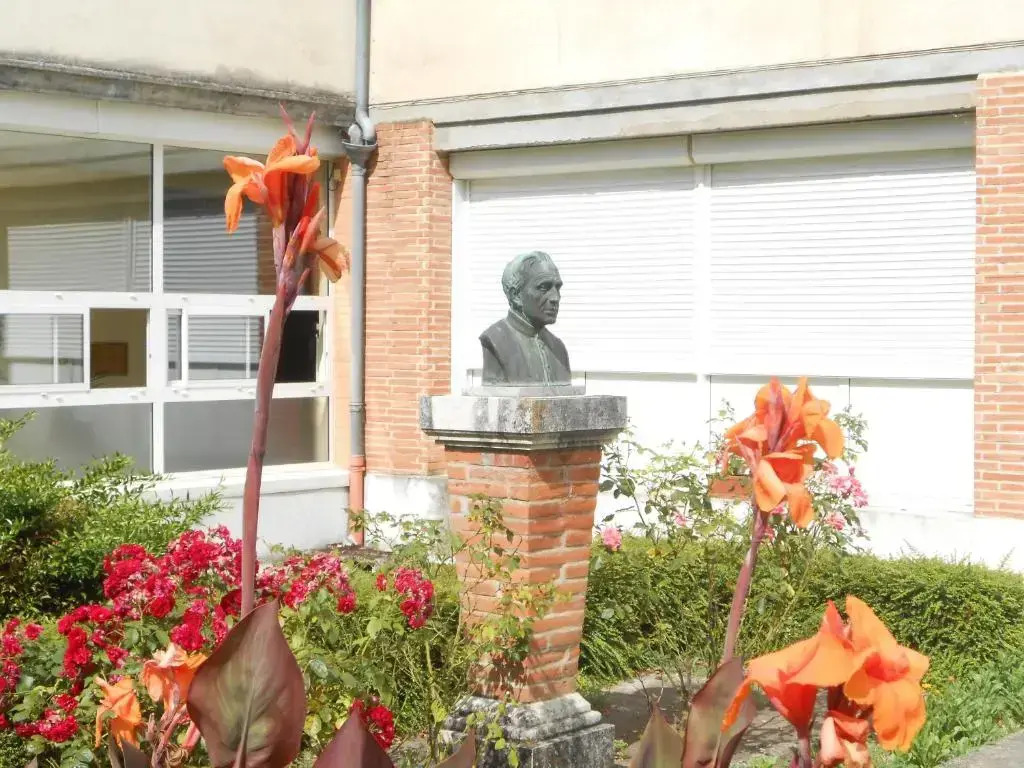 Centre Louis Ormières