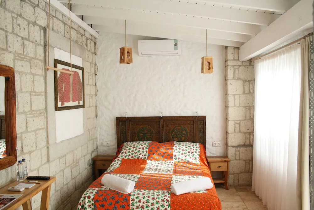 No 26 Alacati