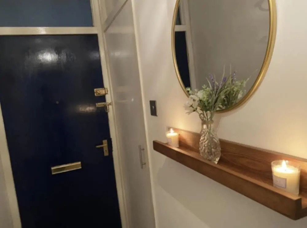 17G Regent Place